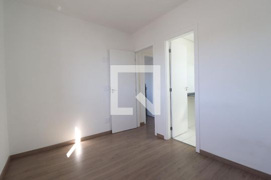 Suíte de apartamento para alugar com 2 quartos, 59m² em Utinga, Santo André