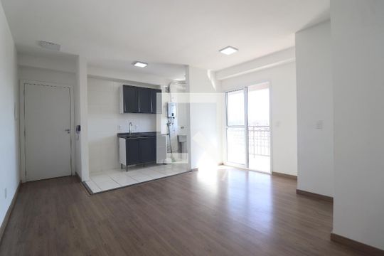 Sala  de apartamento para alugar com 2 quartos, 59m² em Utinga, Santo André