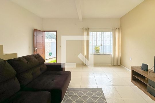 Sala de TV de casa para alugar com 2 quartos, 110m² em Ingleses do Rio Vermelho, Florianópolis
