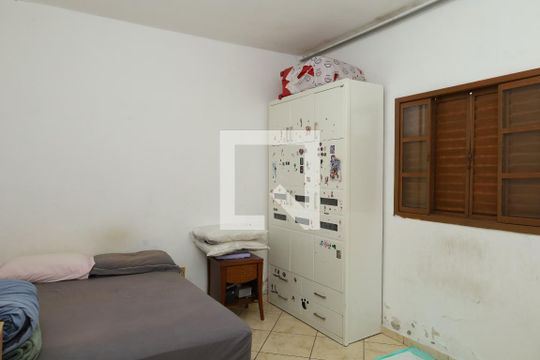 Quarto 1 de casa à venda com 3 quartos, 250m² em Parque Santa Rita, São Paulo