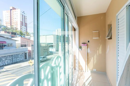 Varanda do quarto de casa para alugar com 1 quarto, 85m² em Centro, Diadema