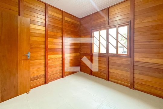 Quarto 1 de casa para alugar com 2 quartos, 42m² em Ingleses do Rio Vermelho, Florianópolis