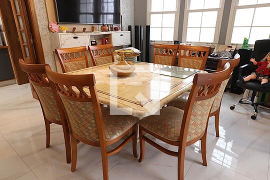Sala de Jantar de casa à venda com 5 quartos, 262m² em São Geraldo, Porto Alegre