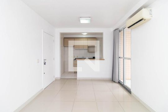 Sala de apartamento para alugar com 2 quartos, 52m² em Cristal, Porto Alegre
