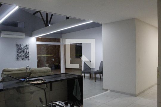 Casa para alugar com 3 quartos, 160m² em Anil, Rio de Janeiro
