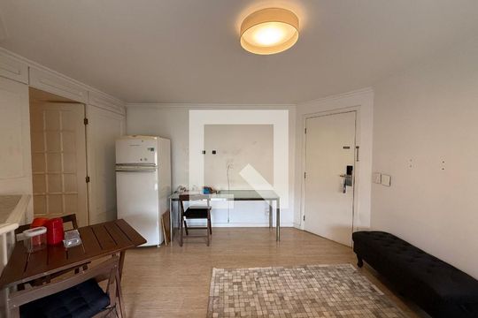 Apartamento para alugar com 1 quarto, 40m² em Higienópolis, São Paulo