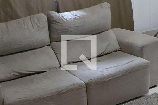 Sala de apartamento para alugar com 2 quartos, 75m² em Covanca, São Gonçalo