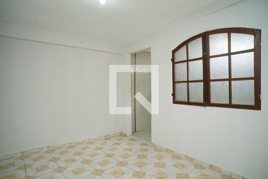 Casa para alugar com 1 quarto, 70m² em Itaipuaçu, Maricá