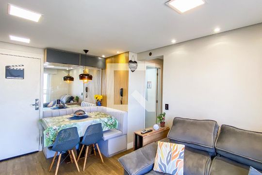 Sala/Cozinha de apartamento à venda com 2 quartos, 39m² em Vila Ré, São Paulo
