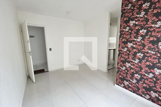 Sala de apartamento para alugar com 2 quartos, 44m² em Pavuna, Nilópolis
