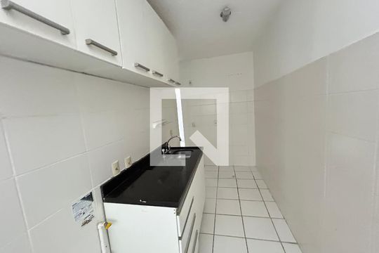 Cozinha de apartamento para alugar com 2 quartos, 44m² em Pavuna, Nilópolis