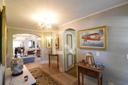 Hall de entrada de casa à venda com 4 quartos, 397m² em Pilarzinho, Curitiba