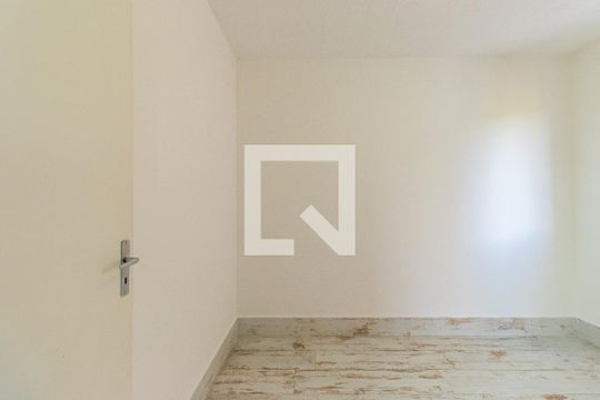 Quarto 1 de apartamento para alugar com 2 quartos, 48m² em Chácara Granja Velha, Cotia
