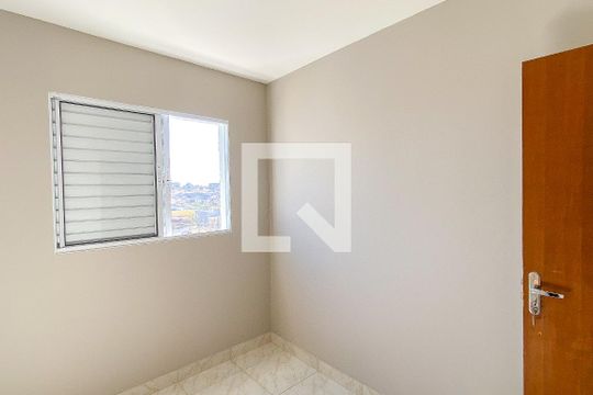 Suite 1 de casa de condomínio para alugar com 2 quartos, 70m² em Vila Ré, São Paulo