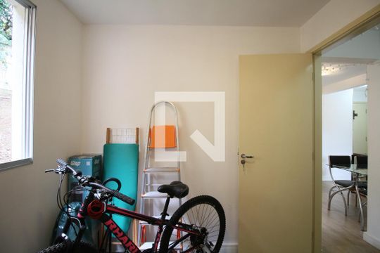 Quarto 2 de apartamento à venda com 2 quartos, 42m² em Jardim Paris, São Paulo