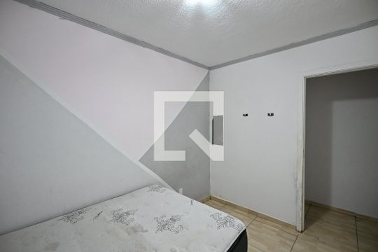 Quarto 1 de apartamento para alugar com 2 quartos, 46m² em Jardim do Lago, São Paulo