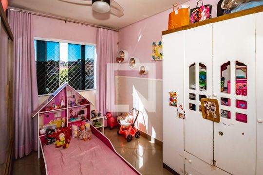 Apartamento à venda com 3 quartos, 130m² em Céu Azul, Belo Horizonte