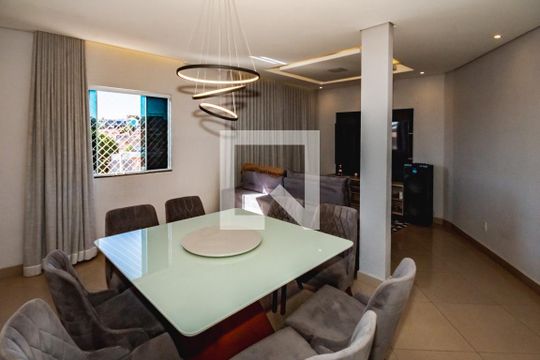 Apartamento à venda com 3 quartos, 130m² em Céu Azul, Belo Horizonte