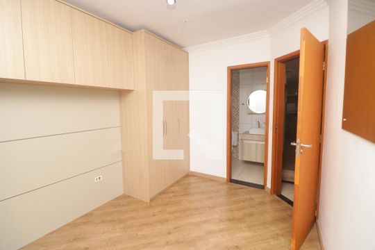 Suíte de apartamento para alugar com 2 quartos, 100m² em Vila Valparaíso, Santo André