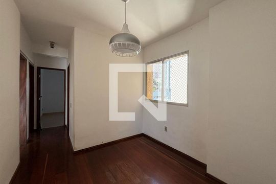 Sala de apartamento à venda com 3 quartos, 94m² em Sion, Belo Horizonte