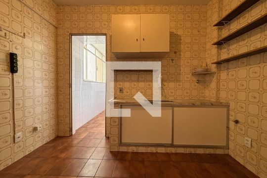 Cozinha de apartamento à venda com 3 quartos, 94m² em Sion, Belo Horizonte