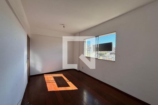 Sala de apartamento à venda com 3 quartos, 94m² em Sion, Belo Horizonte