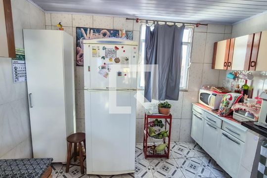 Cozinha 2° andar de casa à venda com 2 quartos, 179m² em Ramos, Rio de Janeiro