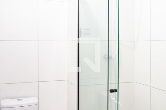 Banheiro de apartamento para alugar com 2 quartos, 37m² em Centro, Guarulhos