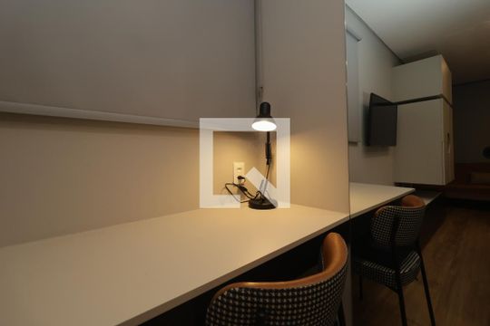 Quarto e Cozinha de apartamento para alugar com 1 quarto, 28m² em Vila Mariana, São Paulo
