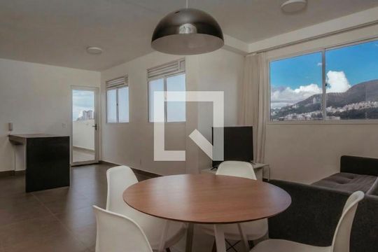 Apartamento para alugar com 2 quartos, 95m² em Buritis, Belo Horizonte