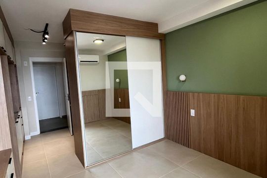 Sala/Quarto de apartamento para alugar com 1 quarto, 26m² em Cerqueira César, São Paulo