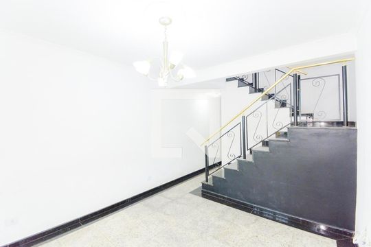 Sala de casa para alugar com 3 quartos, 125m² em Vila Progresso, Guarulhos