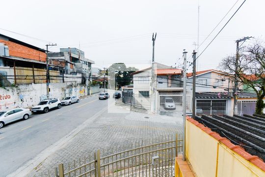 Vista do Quarto 1 de casa para alugar com 3 quartos, 125m² em Vila Progresso, Guarulhos