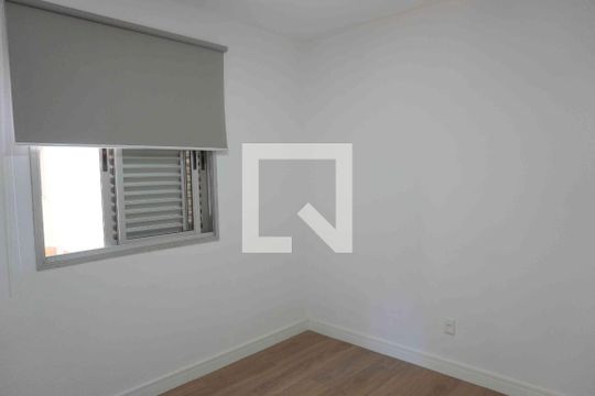 Quarto de apartamento para alugar com 3 quartos, 80m² em Alphaville, Santana de Parnaíba