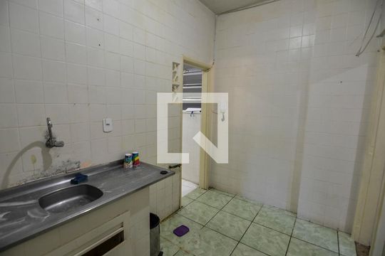 Cozinha de apartamento para alugar com 2 quartos, 68m² em Tijuca, Rio de Janeiro