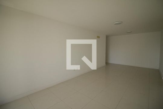 Sala de apartamento para alugar com 3 quartos, 131m² em Barra Olímpica, Rio de Janeiro