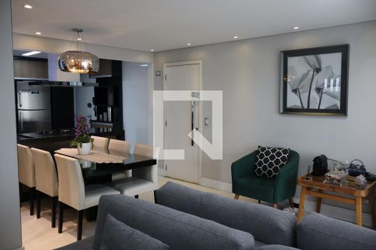 Sala  de apartamento para alugar com 3 quartos, 96m² em Vila Augusta, Guarulhos