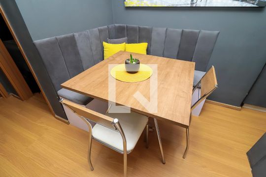 Sala de apartamento à venda com 2 quartos, 43m² em Colônia (zona Leste), São Paulo