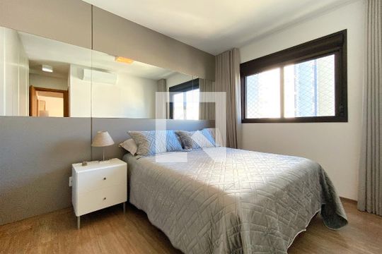 Suite de apartamento para alugar com 2 quartos, 70m² em São Pedro, Belo Horizonte