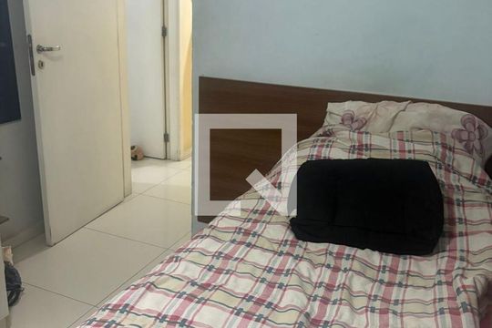 Quarto 2 de apartamento para alugar com 3 quartos, 90m² em Vila Valqueire, Rio de Janeiro