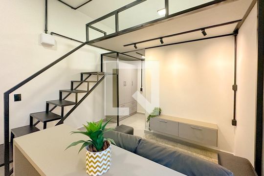 Kitnet/Studio para alugar com 1 quarto, 24m² em Ipiranga, São José
