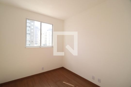 Quarto 1 de apartamento para alugar com 2 quartos, 50m² em Jardim Karaíba, Uberlândia