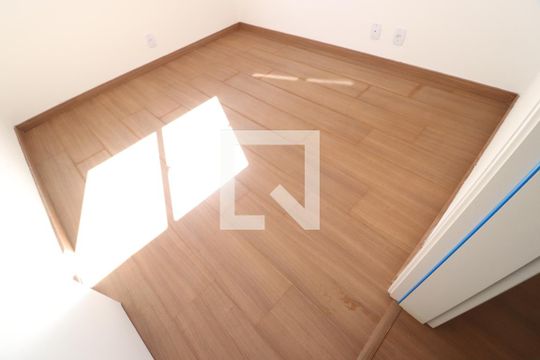Quarto 1 de apartamento para alugar com 2 quartos, 50m² em Jardim Karaíba, Uberlândia