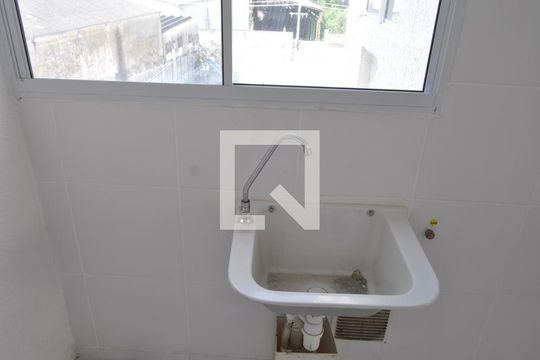 Apartamento para alugar com 2 quartos, 42m² em Cavalcanti, Rio de Janeiro