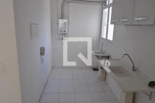 Apartamento para alugar com 2 quartos, 42m² em Cavalcanti, Rio de Janeiro