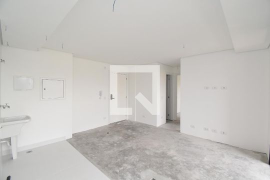 Sala e Cozinha de apartamento à venda com 2 quartos, 80m² em Juvevê, Curitiba