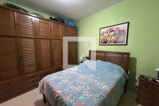 Quarto 1 - Suíte de casa para alugar com 2 quartos, 120m² em Bento Ribeiro, Rio de Janeiro