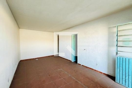 Quarto / Cozinha  de kitnet/studio para alugar com 1 quarto, 26m² em Fátima, Canoas