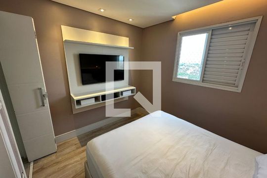 Quarto de apartamento à venda com 3 quartos, 65m² em Jardim Japao, São Paulo
