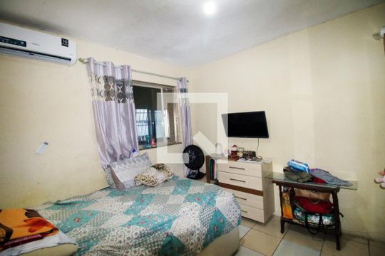 Quarto de casa para alugar com 1 quarto, 28m² em Pavuna, Rio de Janeiro